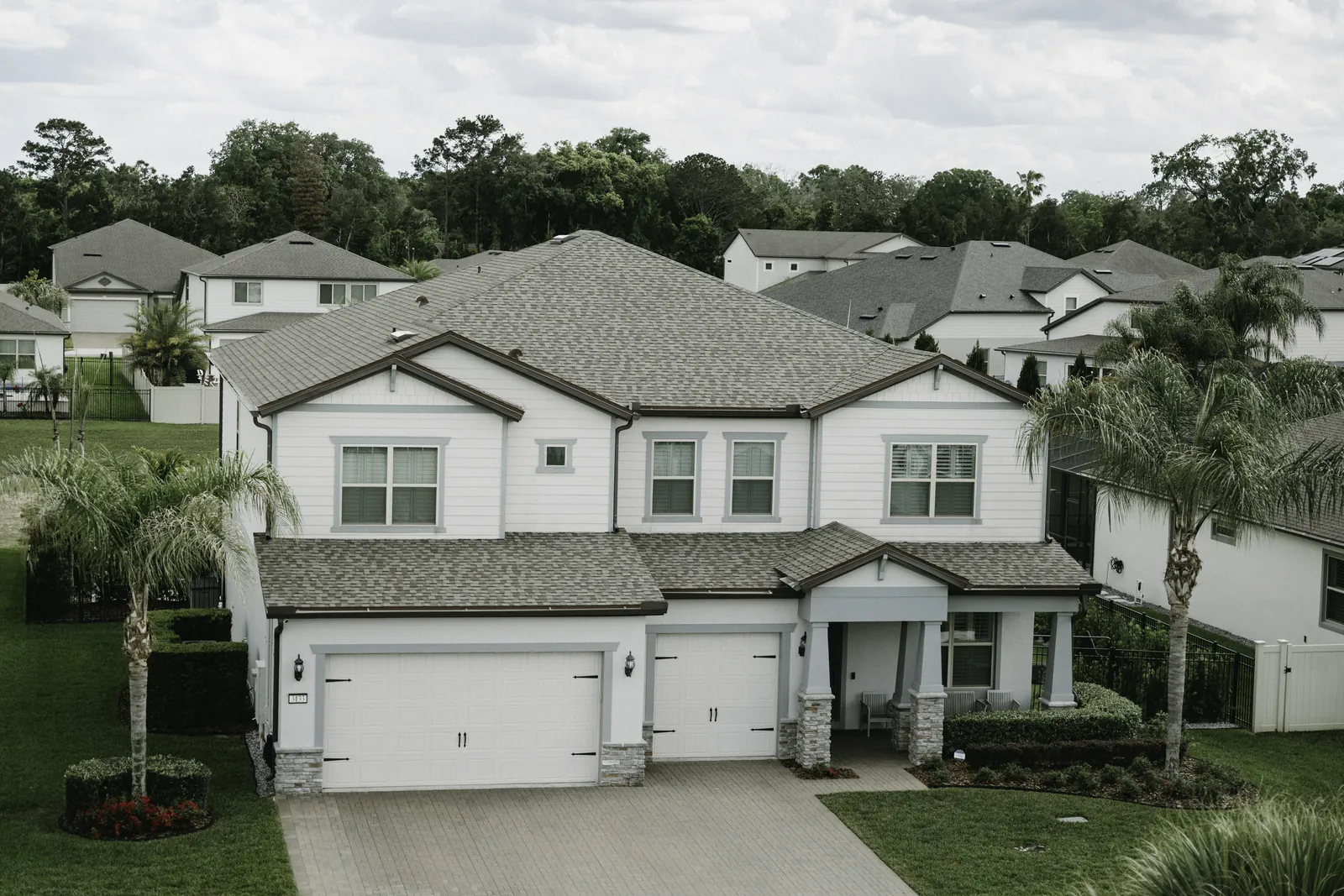 Completed shingle roof on a Central Florida home